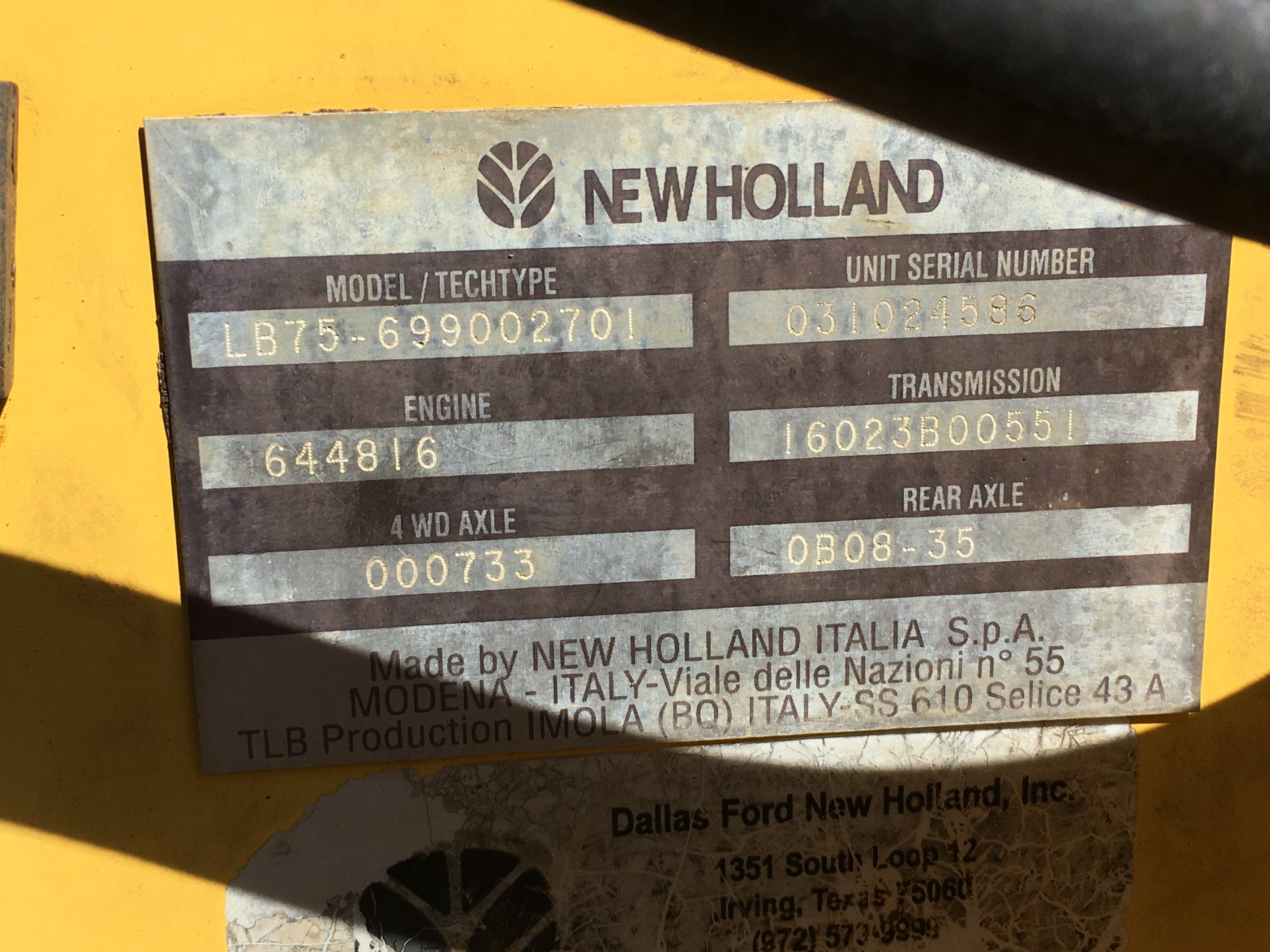 NEW HOLLAND LB75